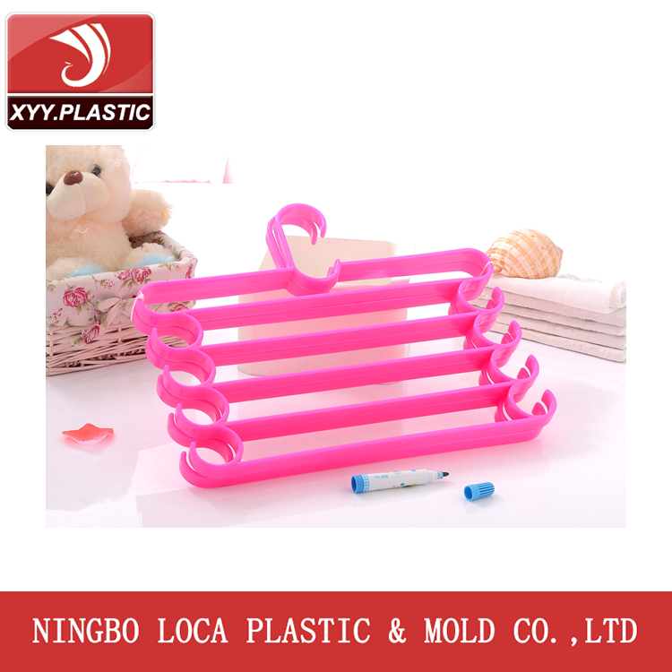 PLASTIC TROUSERS RACK,CHEAP PLASTIC CLOTH HANGER,BEAUTIFUL PLASTIC HANGER, ADULT CLOTH HANGER, CHINA PLASTIC HANGER