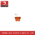 PLASTIC FLOWERPOT