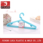 PLASTIC  CLOTH HANGER