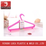 PLASTIC  CLOTH HANGER