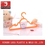 PLASTIC  CLOTH HANGER