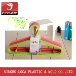 PLASTIC  CLOTH HANGER