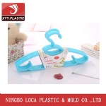 PLASTIC  CLOTH HANGER